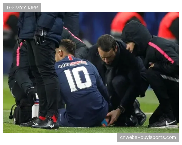 内马尔争议红牌成转折,巴黎十人应战斯特拉斯堡陷僵局